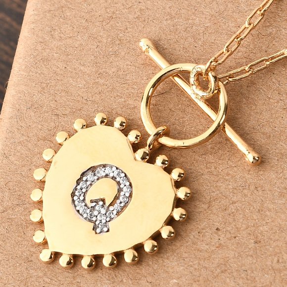D'joy  Jewelry  Wh Zircon Initial Q Queen Heart Toggle Clasp Necklace 